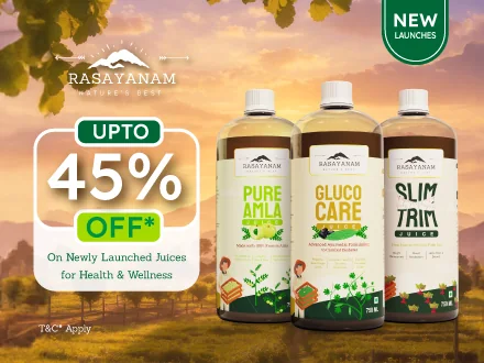 The juice launch banner at 440 × 330: the logo, the offer box and the three bottles in a small frame.